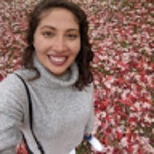 Meet your Posher, Adriana